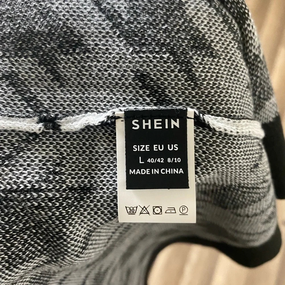 Sleeveless dress and cardigan set size L - Picture 6 of 7